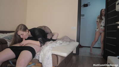 Tabuo! Mi venas kiam mi rigardas paĉjon fiki panjon!